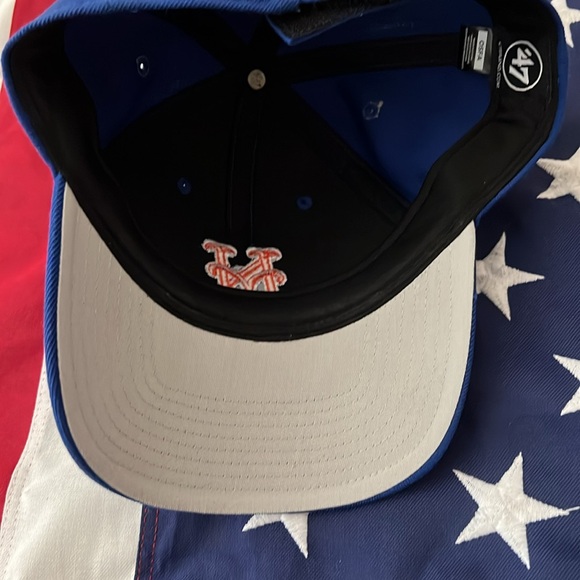 Mets hat - Picture 5 of 8